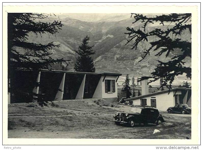 Traction, chalets du village altitude