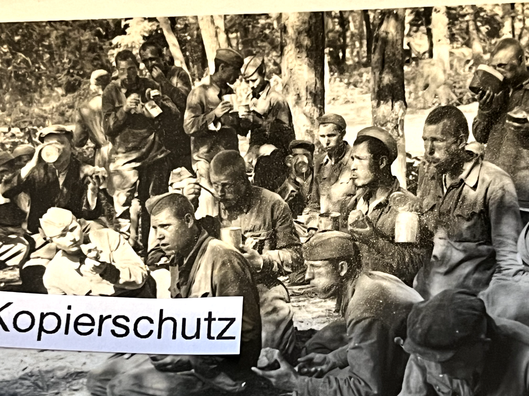 Soldaten-Kriegsgefangene-