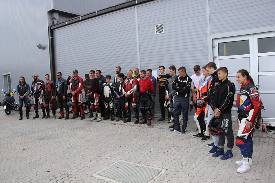 18198512_10210238416390283_3858449048425137079_n