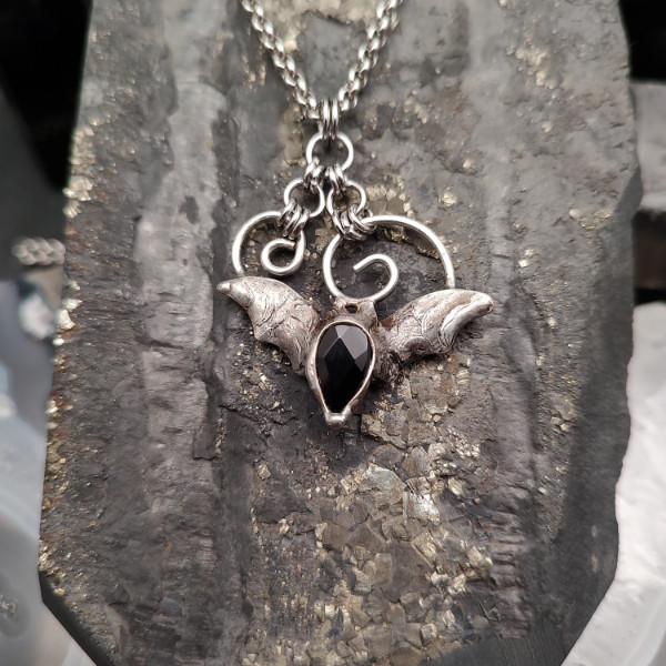 Batty Scroll I