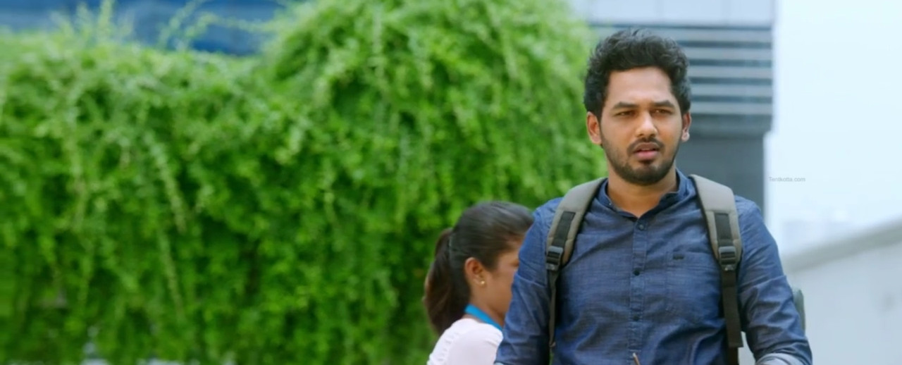 Naan Sirithaal Movie Screenshot