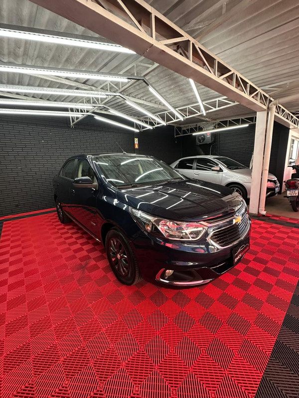 Chevrolet Cobalt - Foto principal