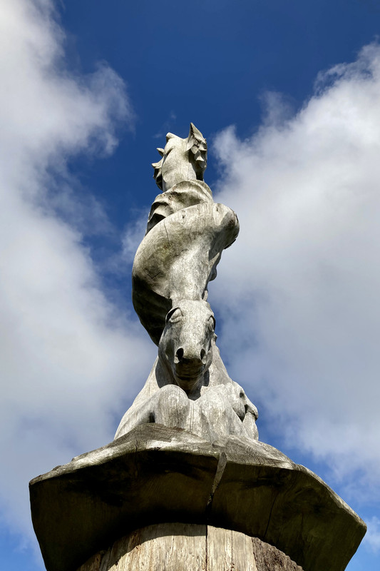 F06DBE13-F0F8-4B54-8754-22FC928F40B6