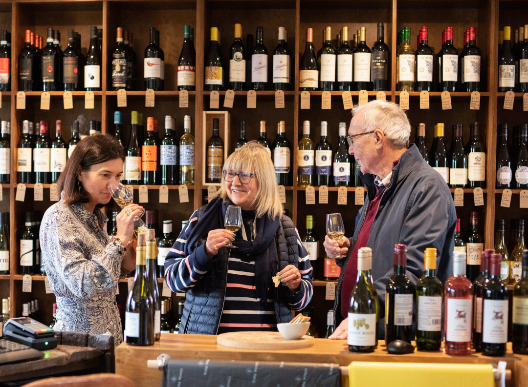 Why Shopping at Fine Wine Stores Ensures a Better Tasting Experience?