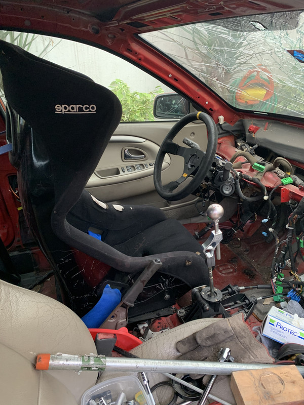 A7FEECCD-4E0C-4D7C-8107-4D142F5891C5