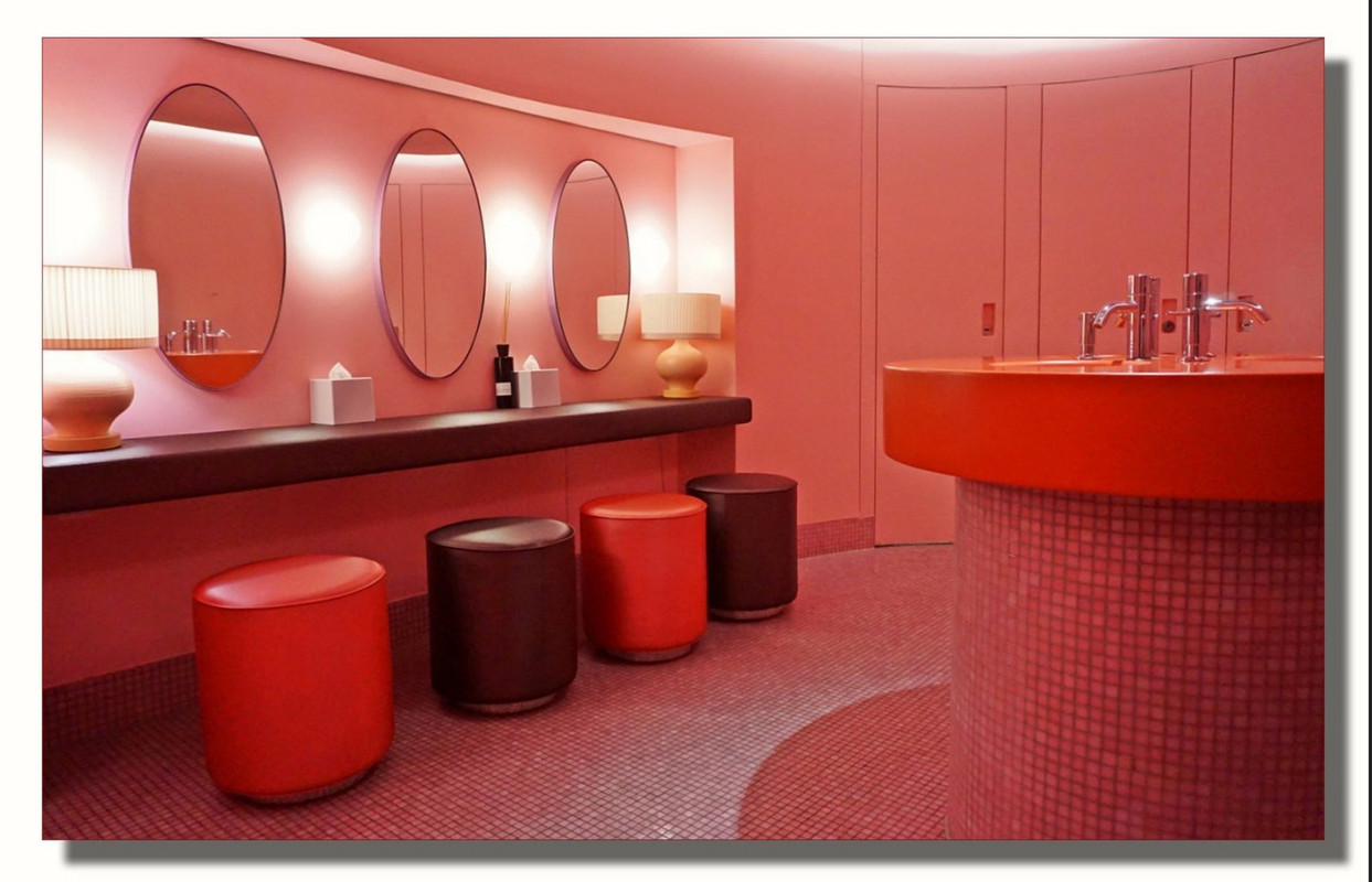 red-bathroom.jpg
