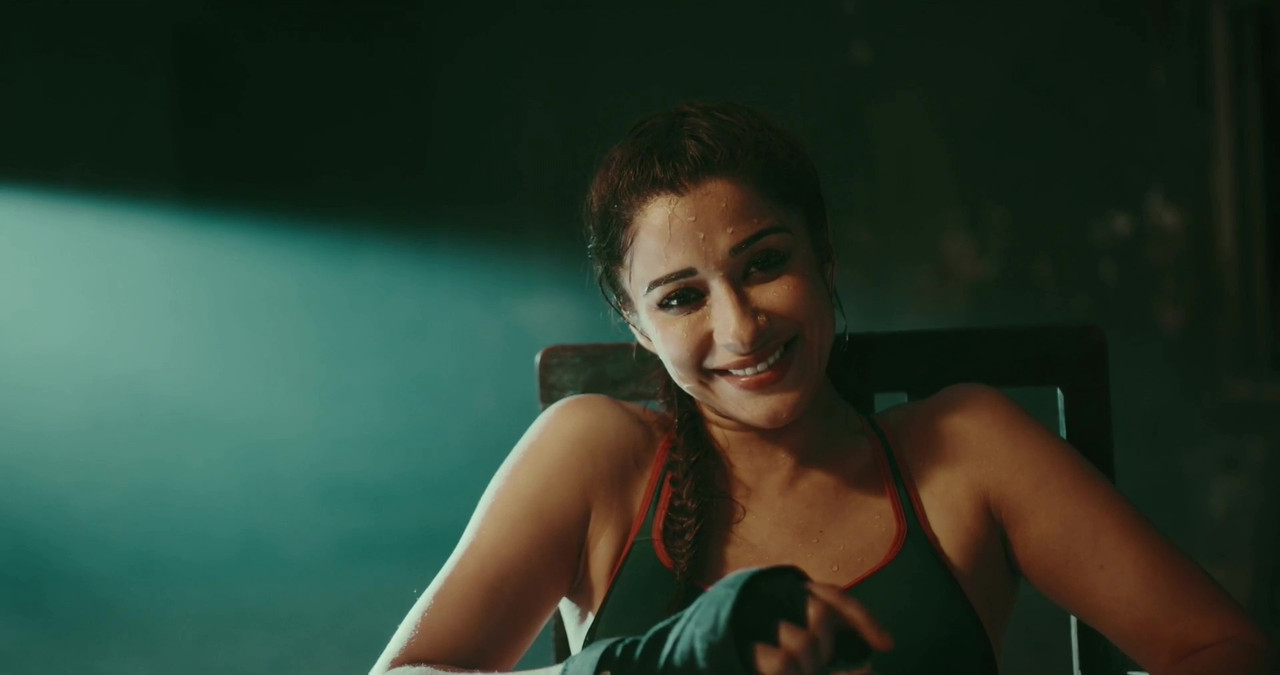 vlcsnap-2024-10-25-00h29m08s136