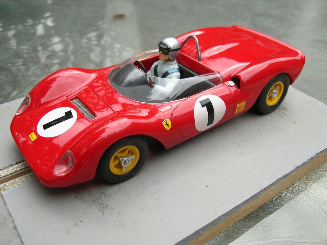 Cox Dino Ferrari 1/24