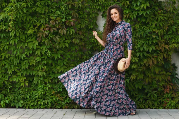 Why Choose a Maxi Silk Outfit