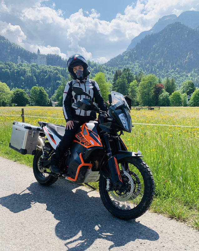 3FACDF89-0186-440F-A256-10CD7E386A08