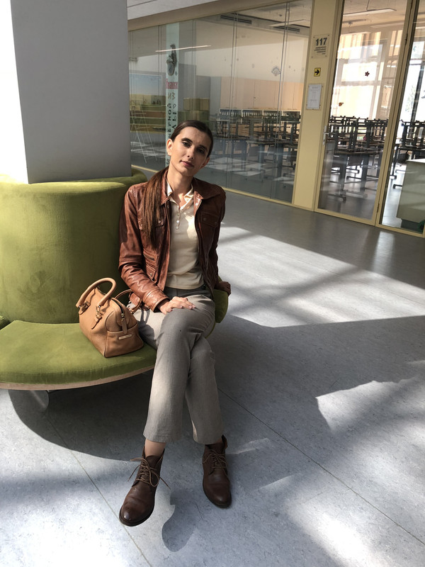 70DB3016-9FFA-4A43-B7EA-6B5EC33A18DD