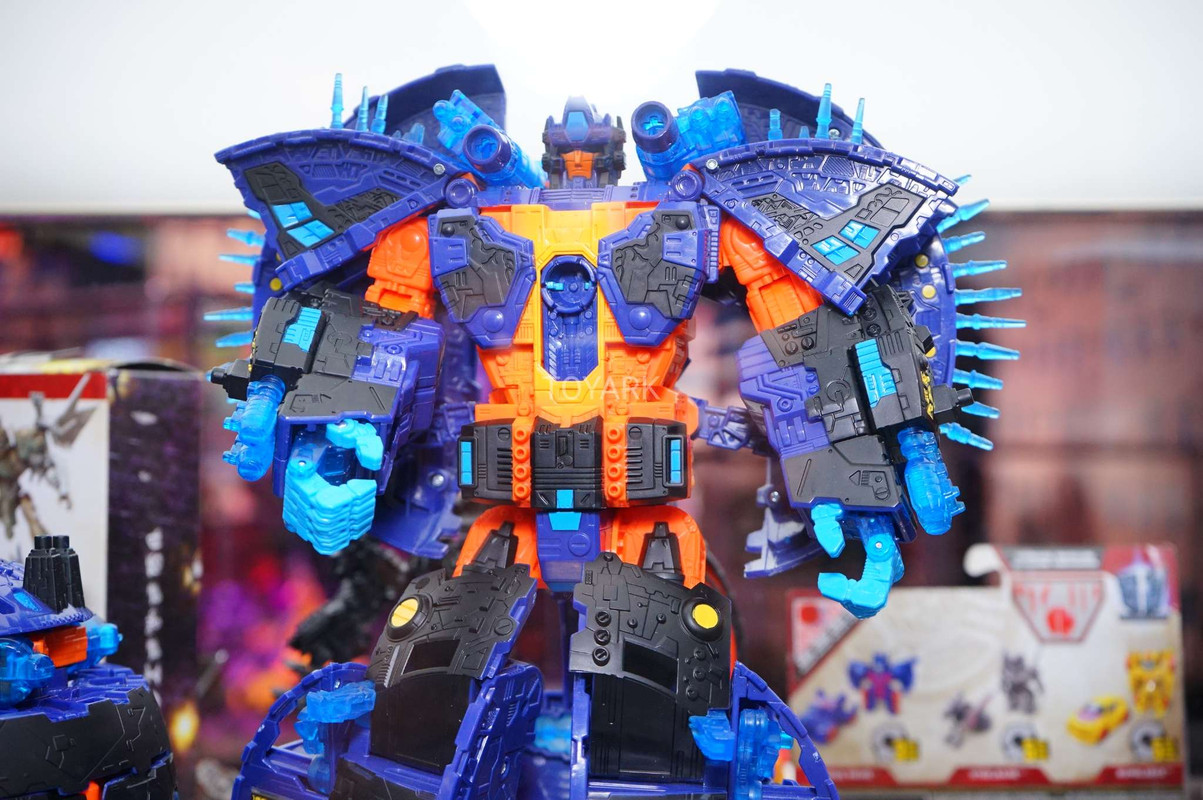 SDCC-2017-Hasbro-Transformers-083