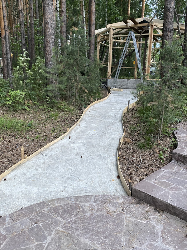 7A7B81E8-B747-448D-AE2F-41E8172678D6