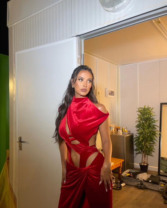 [Image: mayajama-331062732-130807523237786-86383...3236-n.jpg]