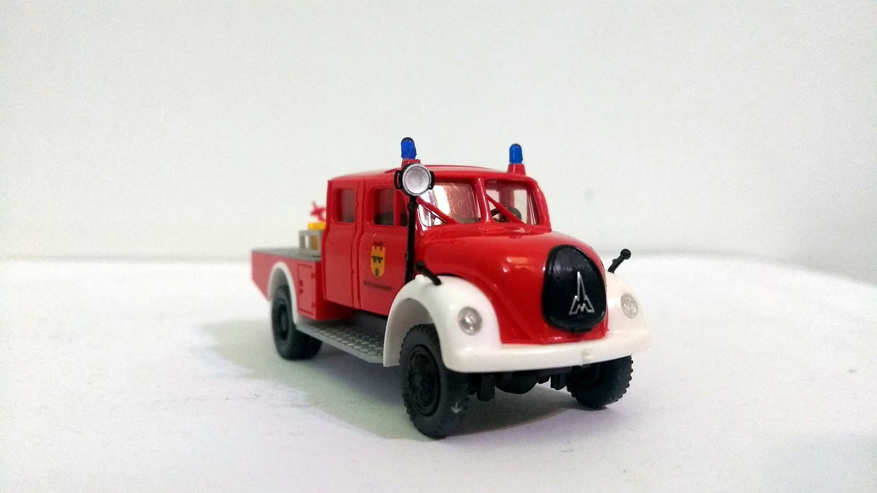 Mach (2435)