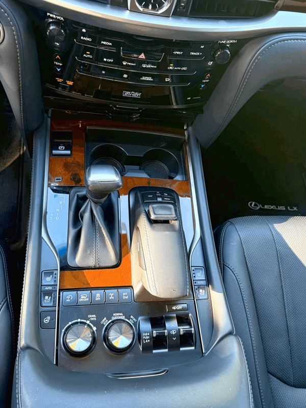 Vehicle thumbnail 16