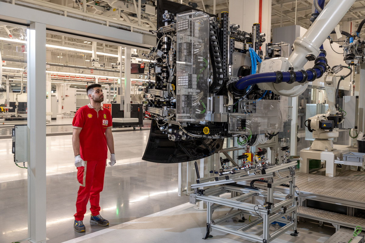 19_copy_FerrariSpa