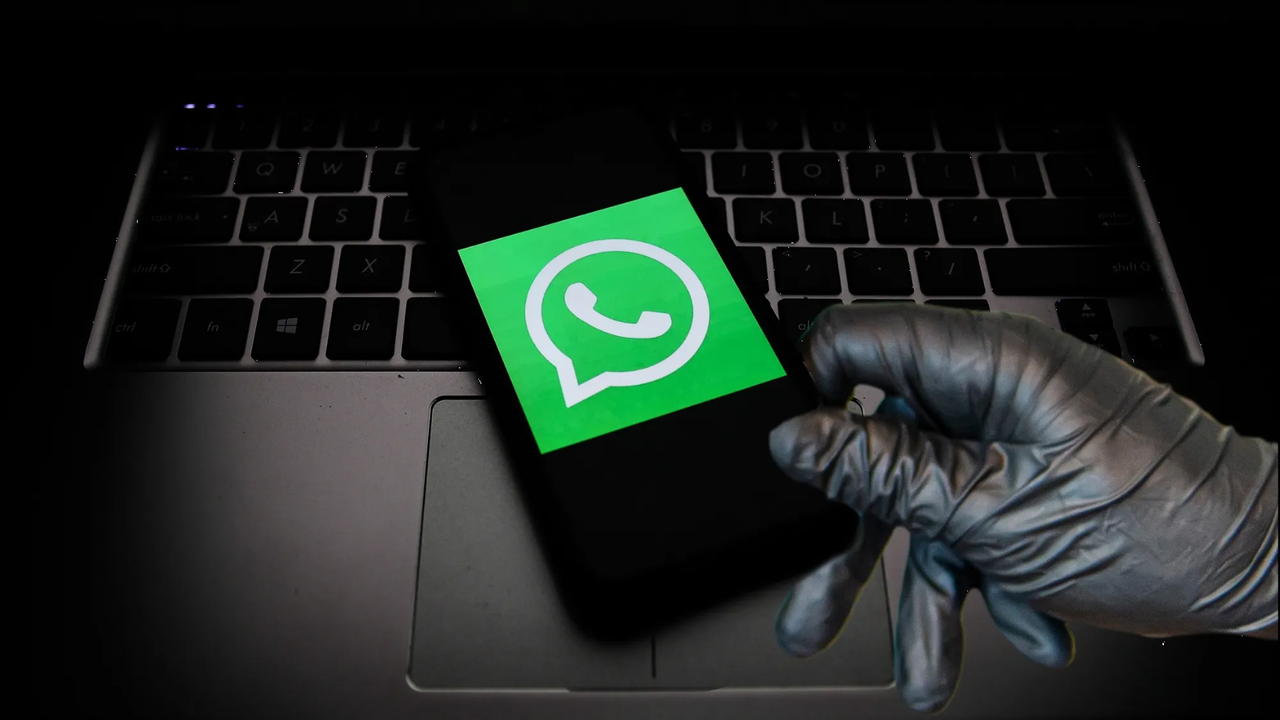 WhatsApp: Así puedes activar el 'modo espía' en iOS y Android