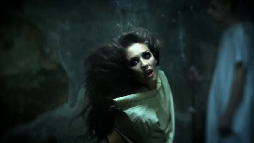 Anahi Official Video Mi Delirio Director s Cut (15)