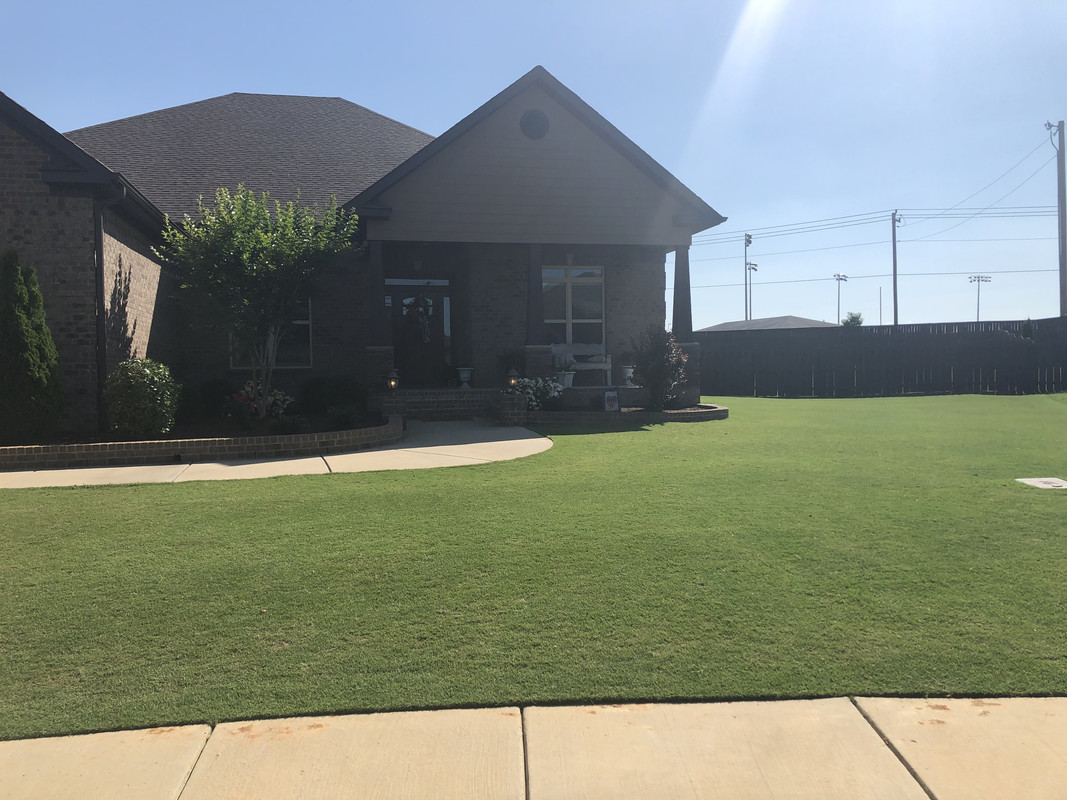 D1657816-9E05-4672-90C4-99296FDD2D8F