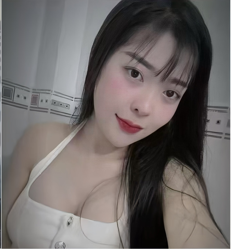 美图设计室变清晰_2025_10_11