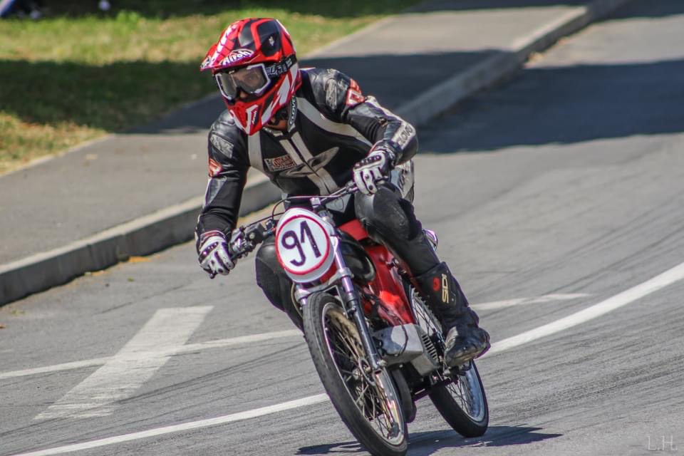 247CC27B-12A3-4898-9941-DC8A17C8CD3A