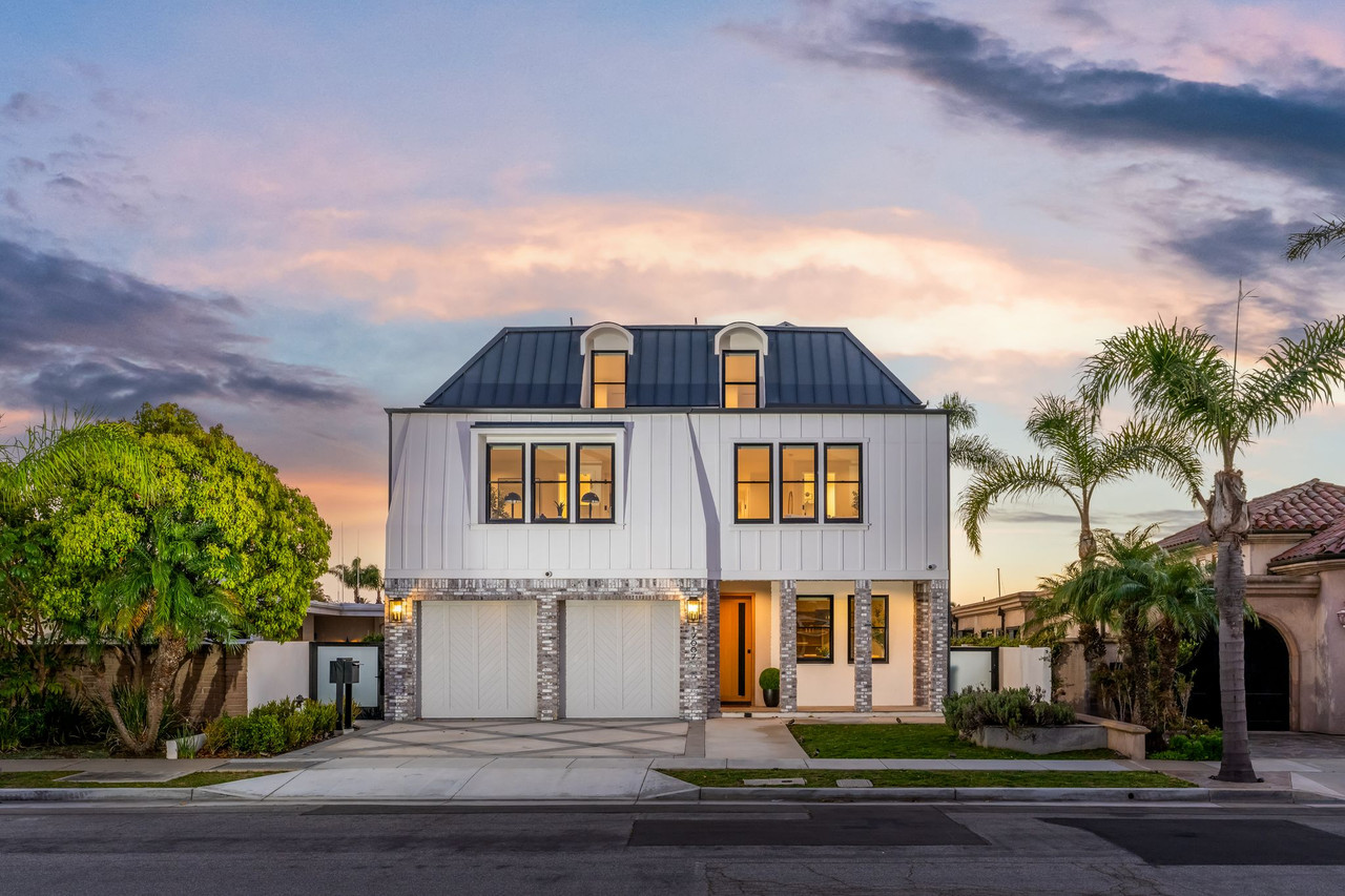 17007 Edgewater Lane Huntington Harbour waterfront home exterior
