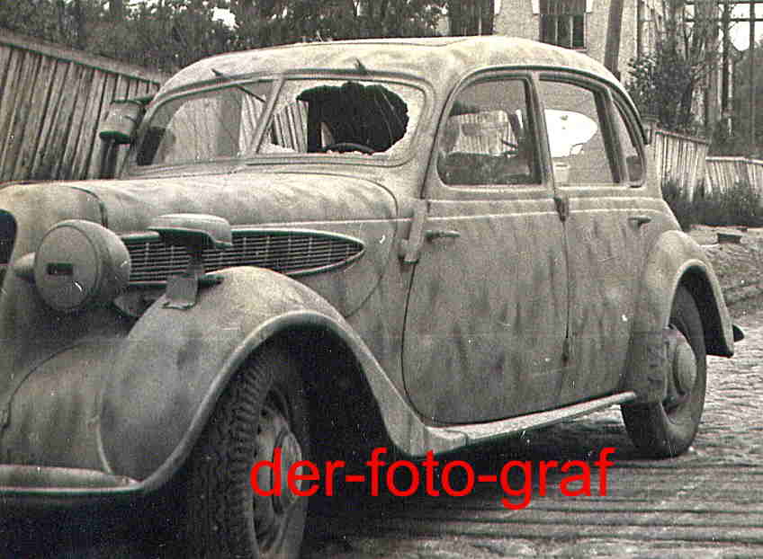 Rußland, PKW, Fahrer, im Auto erschossen, 1943-1