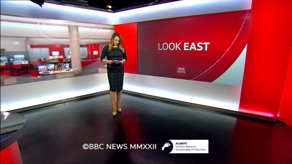 01.19 - 18.30.00 - This Is BBC One HD. Please switch over to BBC One.ts_snapshot_24.02.329