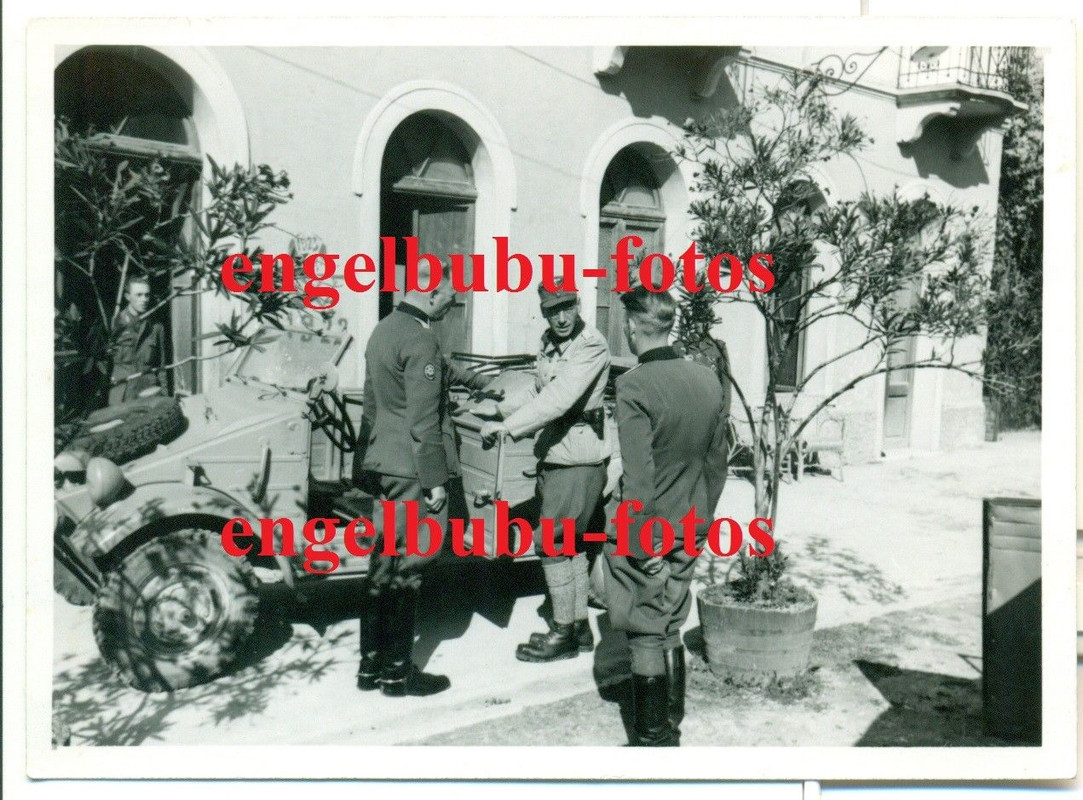 FOTO - ENEGO (Venetien, ITALIEN) ´43 - GEBIRGSJÄGER - KÜBELWAGEN