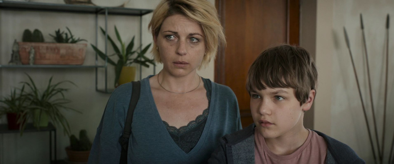 Wolfkin.2022.FRENCH.1080p.WEB-DL.H264-Slay3R.Wawacity_00_16_18_00_97