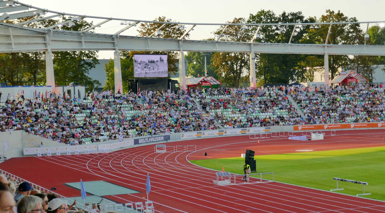 Bild: https://i.postimg.cc/ryHbDBqb/P1220576.jpg