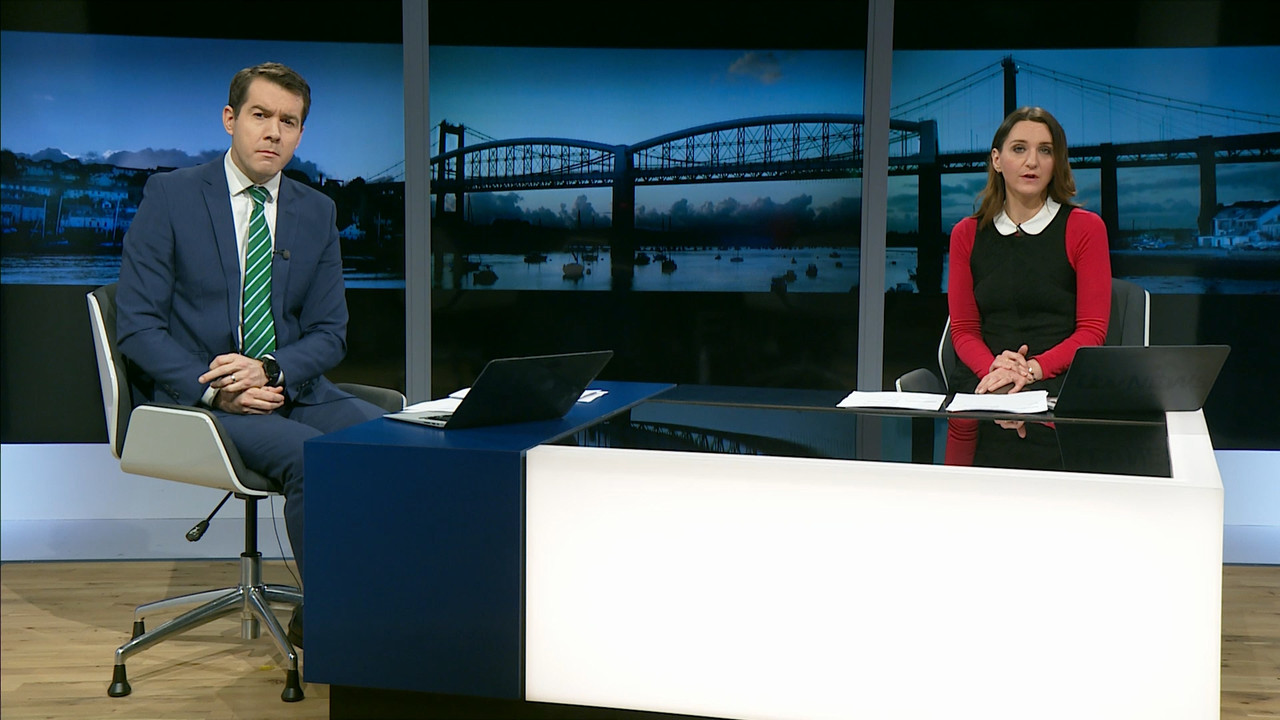 01.12 - 18.00.00 - ITV News West Country. News for Devon, Cornwall, S....ts_snapshot_14.25.056