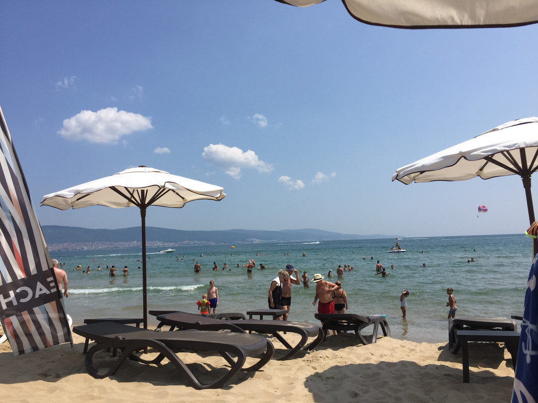 14557935-8D0D-430E-969A-93412450EA0F