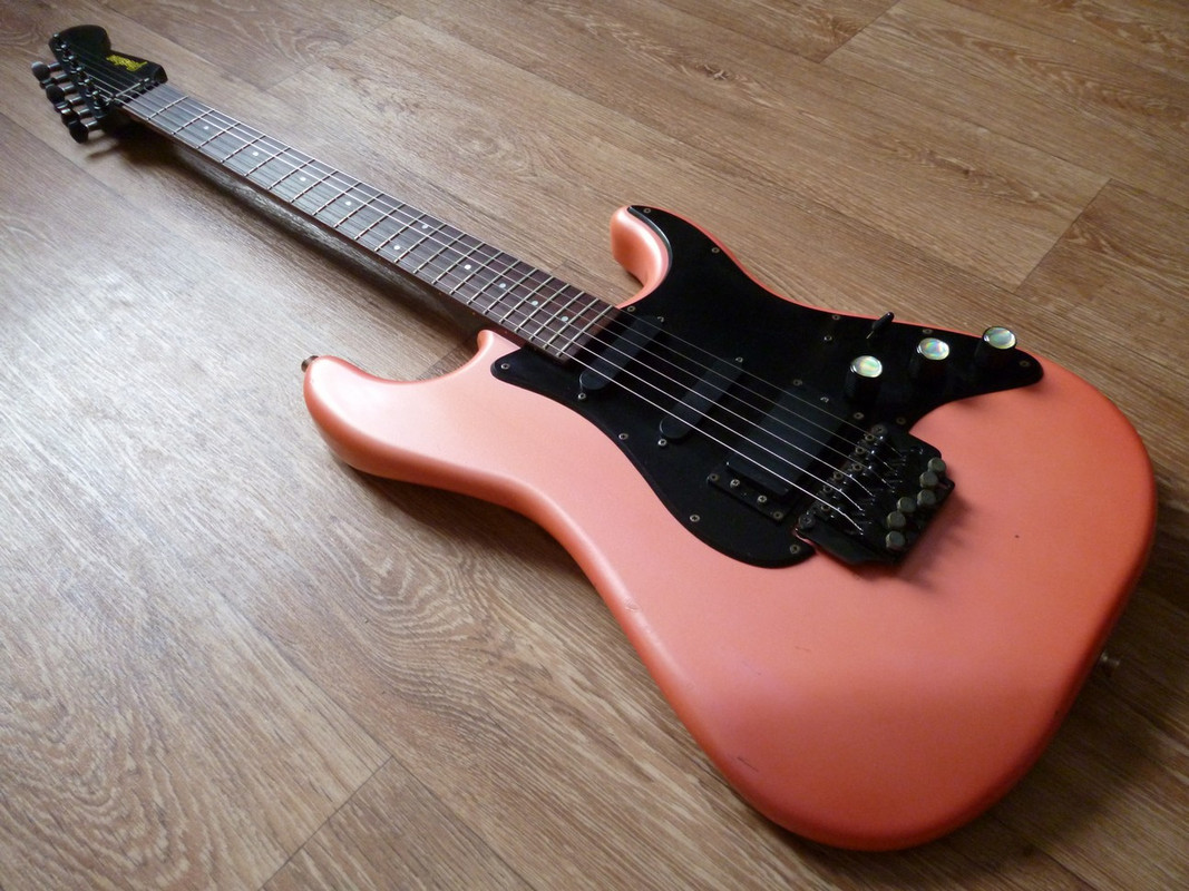 Ibanez superstrat. Гитара суперстрат. Фернандес суперстрат. Электрогитара terris tss-039 bk black. Гитара суперстрат.