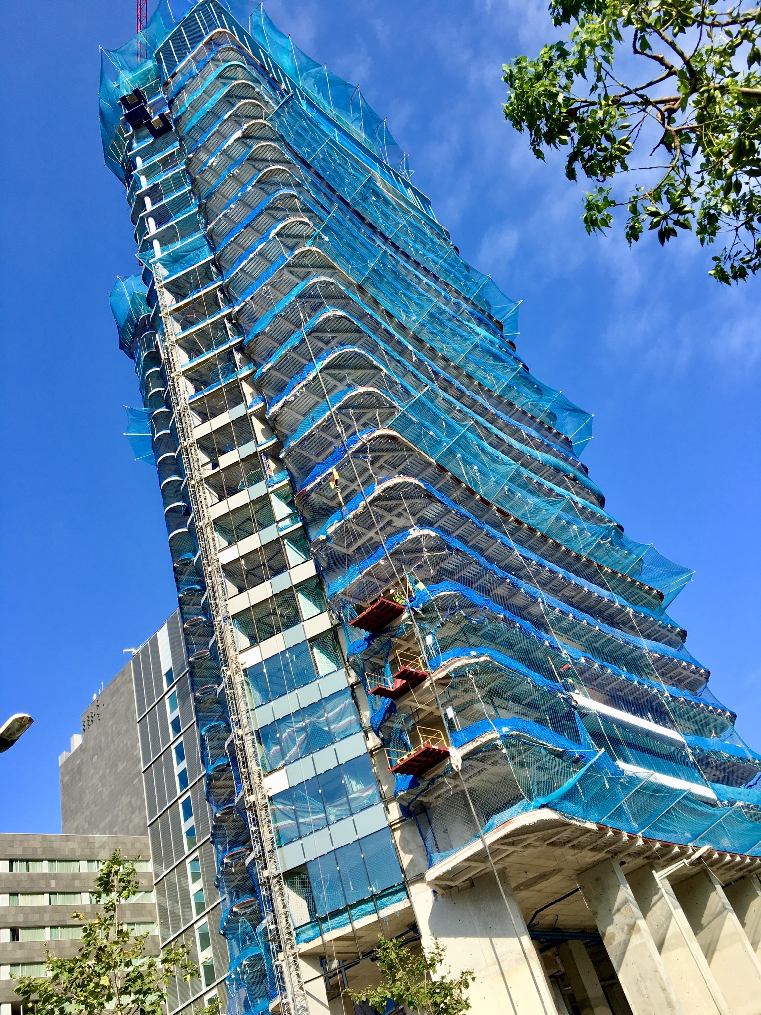 524m Building 45475DB8 D223 48EE 836B F04F7F767815 — Postimages