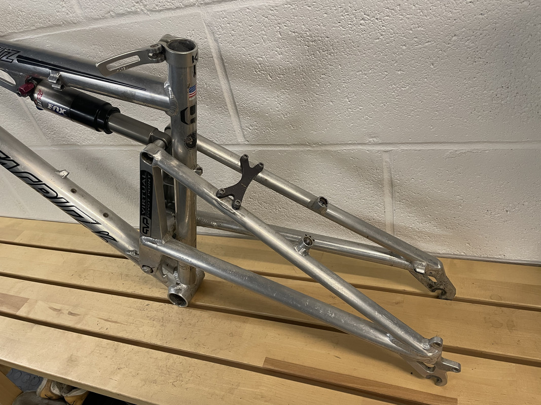 A0793BC9-239B-4135-BDCB-F9D4221AFF03