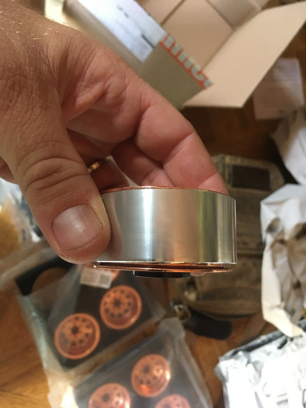UMG 6x6 Axial IMG-2055