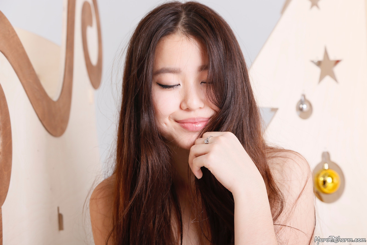 MarvelCharm_Isabella-Christmas-117