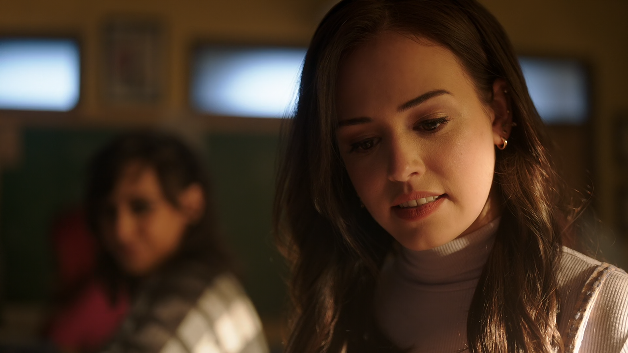 Legacies.S03E06.To.Whom.It.May.Concern.1080p.10bit.AMZN.WEB-DL.DDP5.1.HEVC-Vyndros.mkv_snapshot_19.2