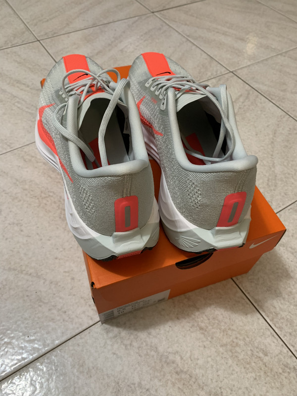 8D89C8F4-1077-4DD8-BDDD-195D9259ADF2