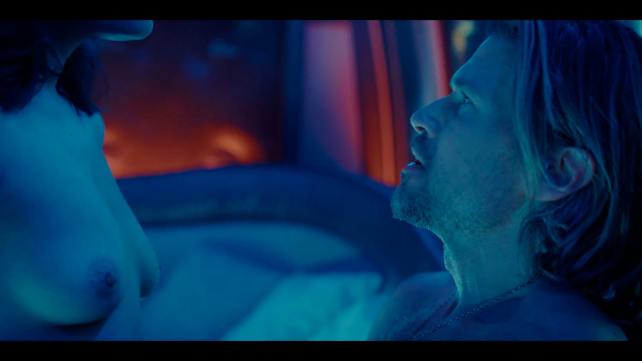 Kimi.Rutledge_Obliterated.S01.00_00_16_16.Still004