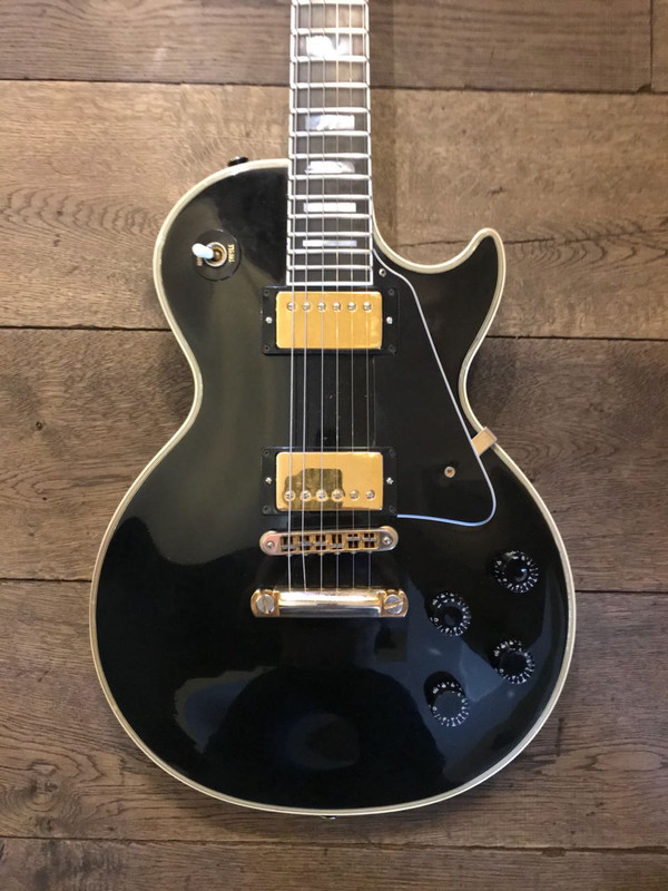 Gibson (1)