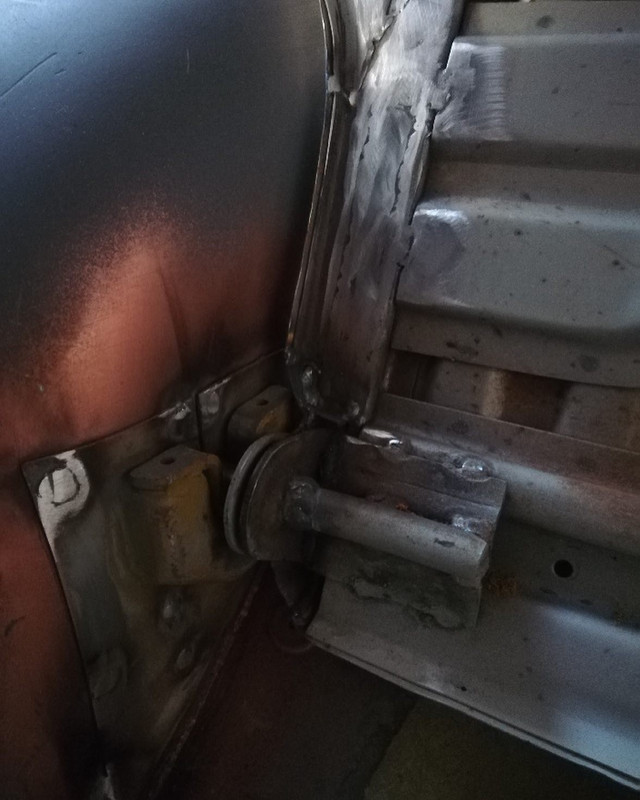 800B5B53-8D42-421D-BB9F-83A159C23134