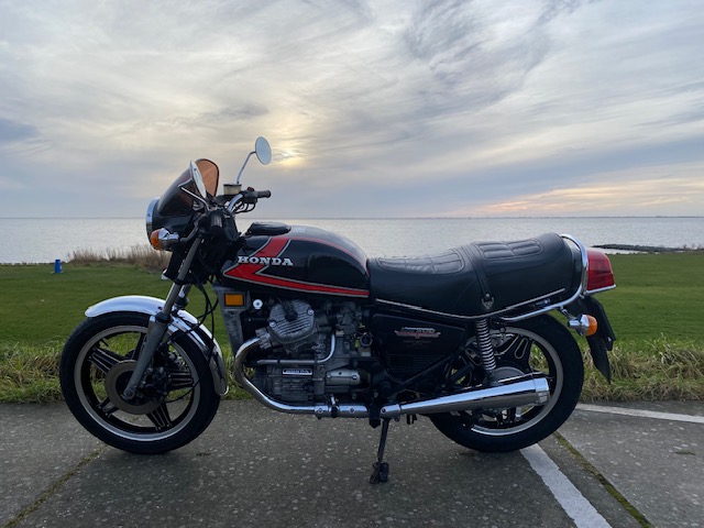 op de dijk op de dijk