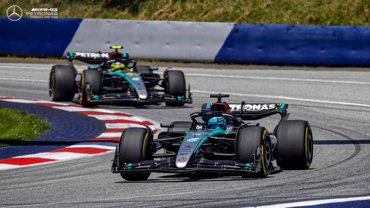 Austrian-GP-Desktop-Wallpaper-2.jpg