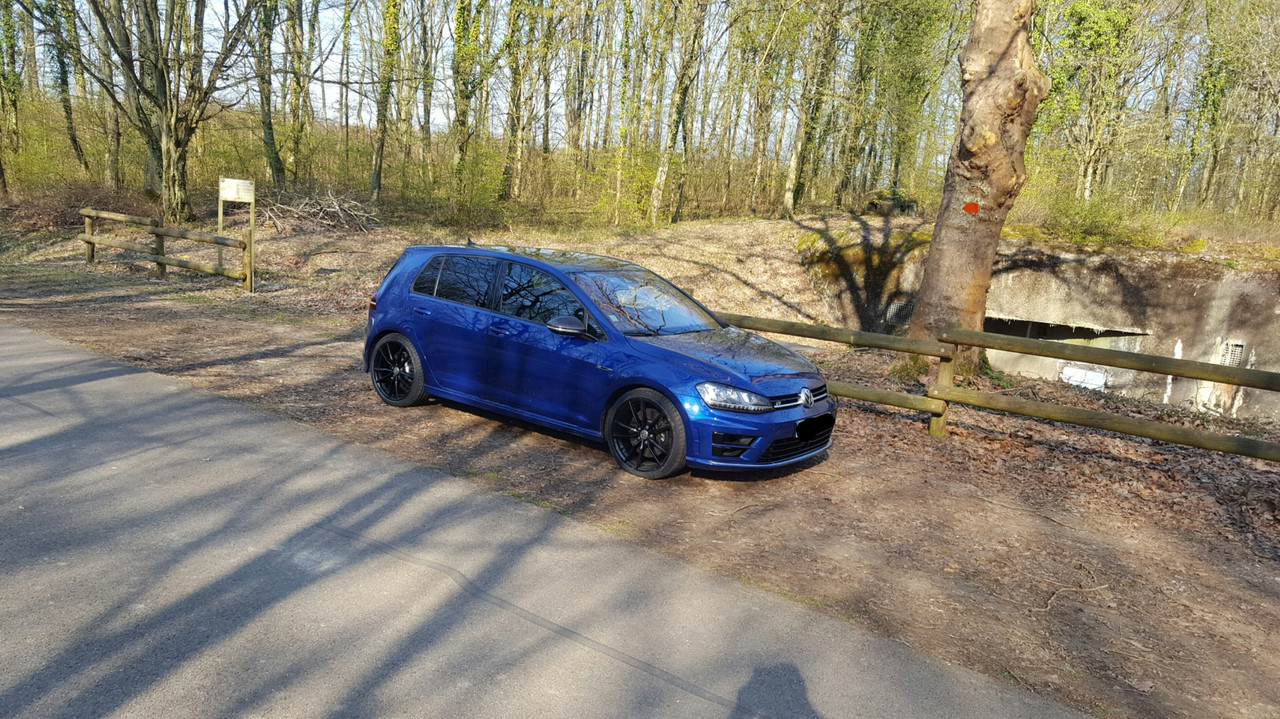 D8B8AD49-2711-4E2A-BF33-B3C6F367C938