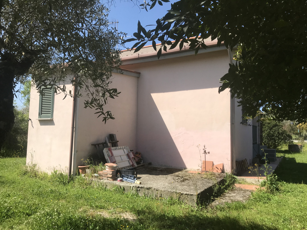 15991BAD-067D-4436-9A34-B4A5CBFFD778