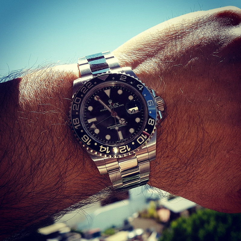 Rolex GMT Master II 40mm Ref 116710LN (1)