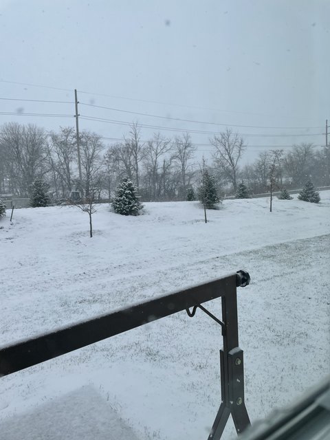 E3C83C75-D2F3-406E-860E-2DB305D14F4D